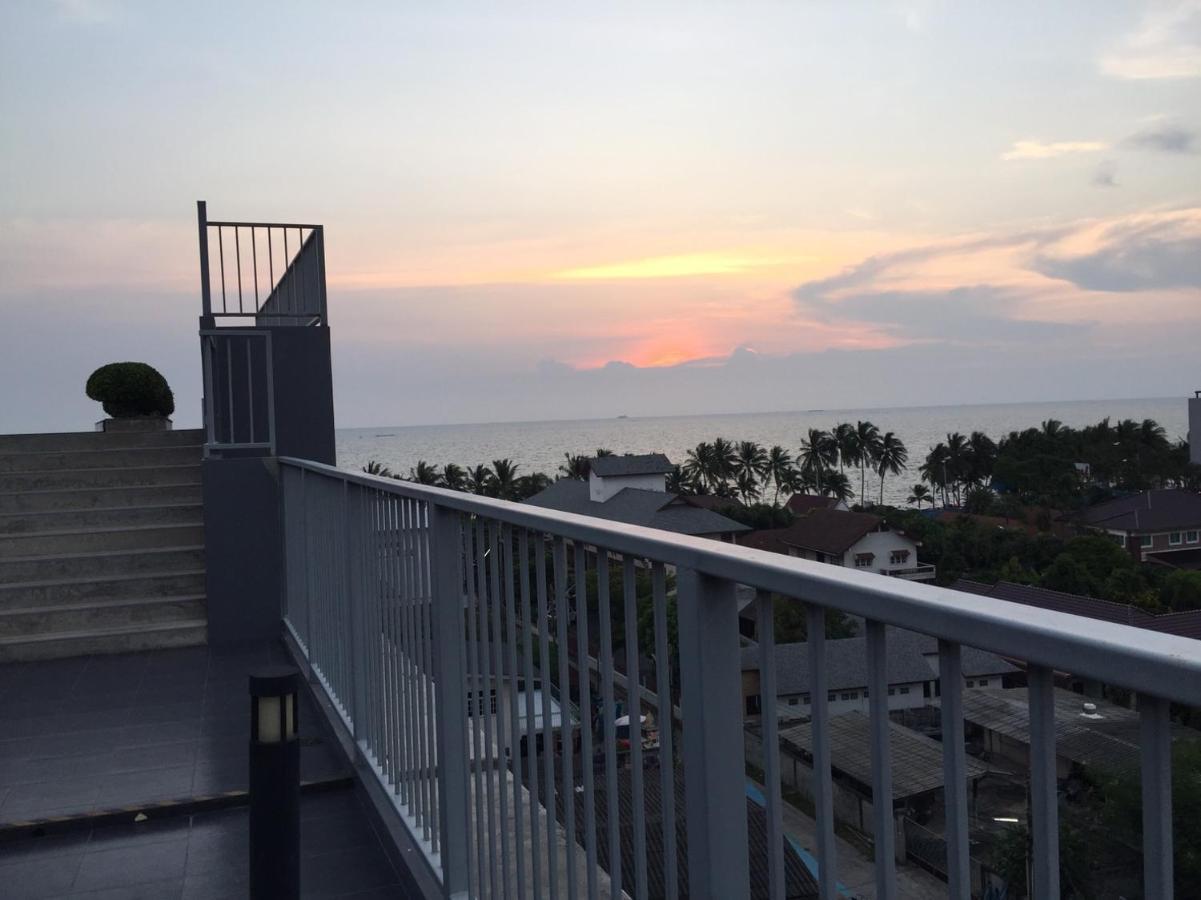 Sweet Seaview Flr6 With Toproop Pool Flr7 At The Blux Bangsaen Exteriér fotografie